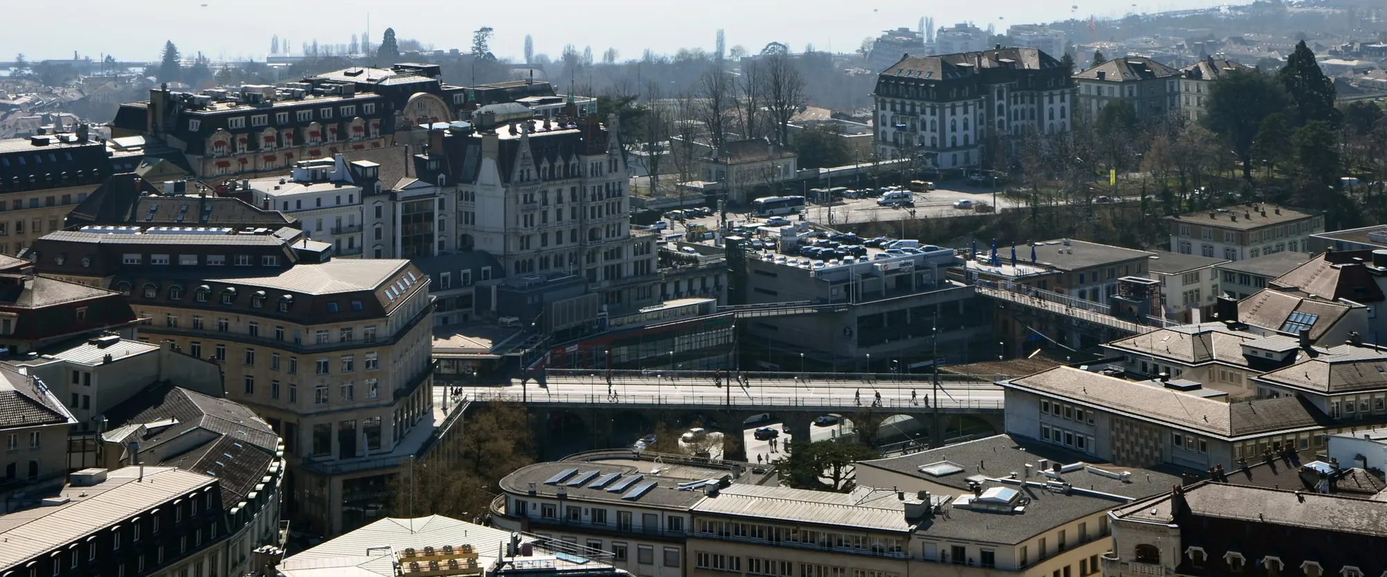 Les toits de Lausanne vus depuis la cathédrale